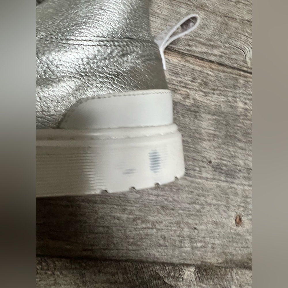 Doc Martens | RARE silver metallic platform chukka - Picture 8 of 10